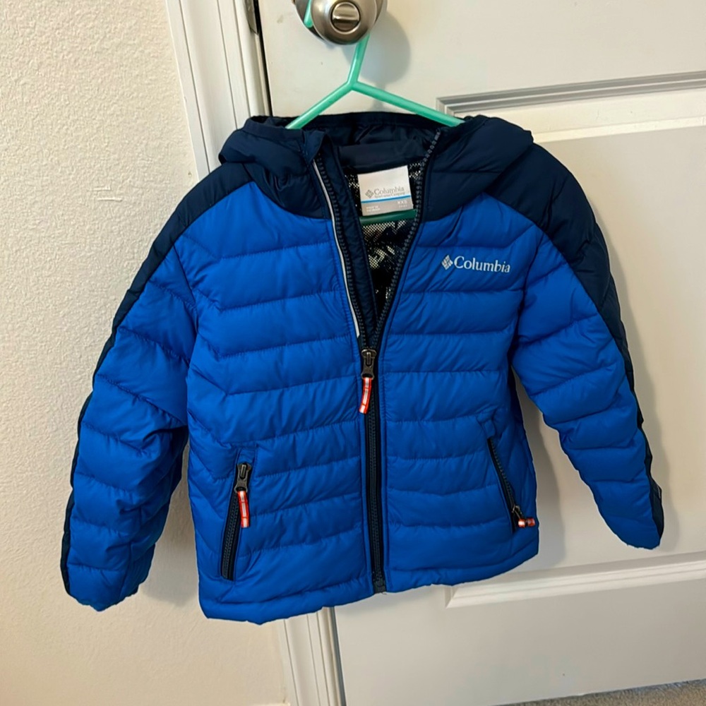 NWOT Columbia Omni Heat Little Boys Size XXS with Attached Hood